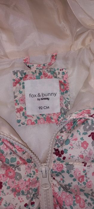 Kurtka przejściowa rozmiar 92