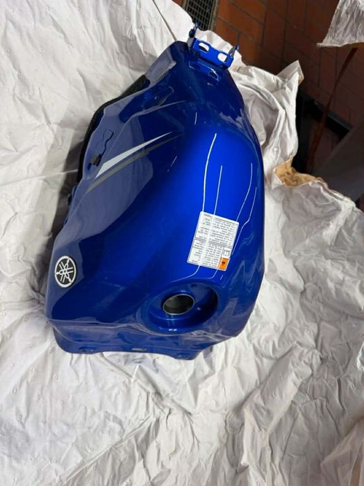 Caranagens Yamaha R1