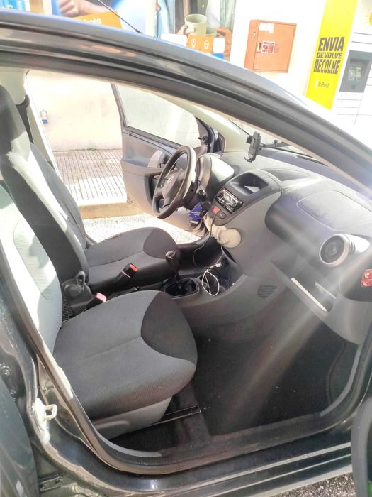 Toyota Aygo 1.0 Plus Ac excelente