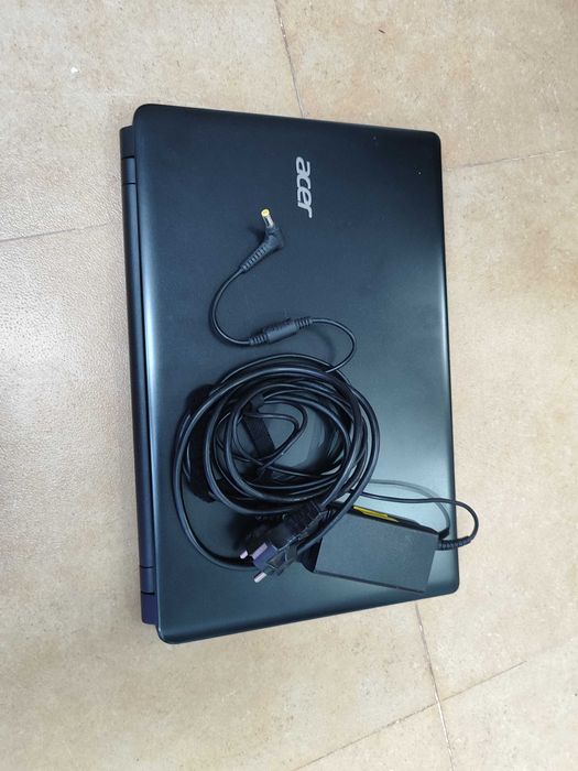 Acer Aspire E1 Peças