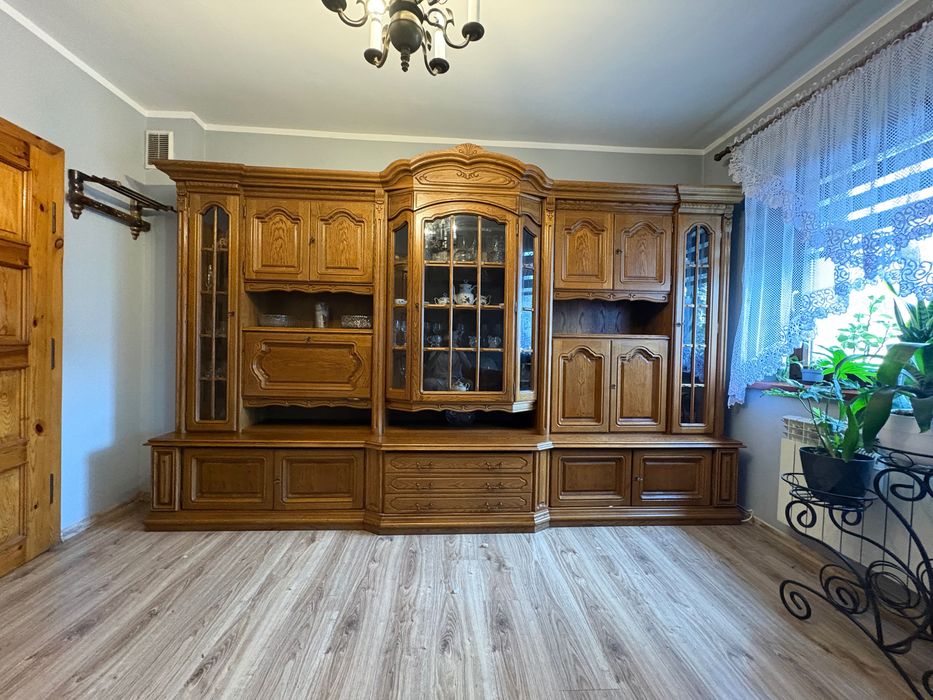 Elegancka meblościanka