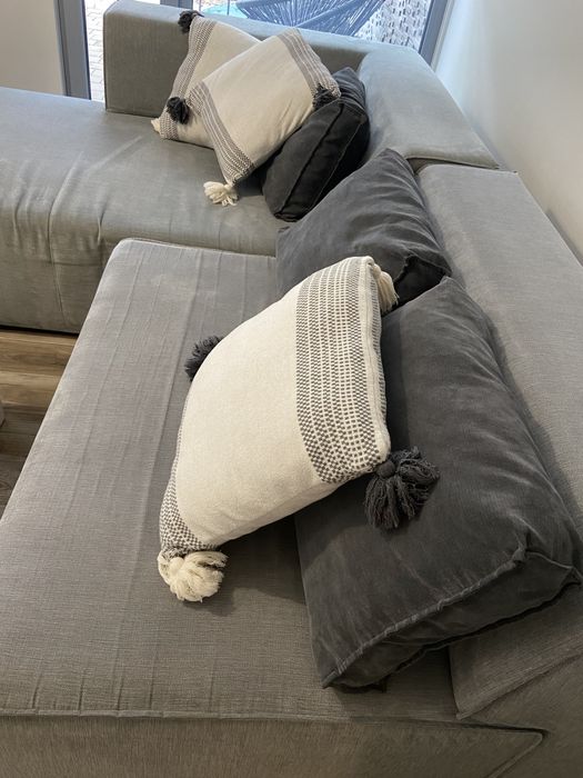 Sofa narożna Infinity z pufą szara kare