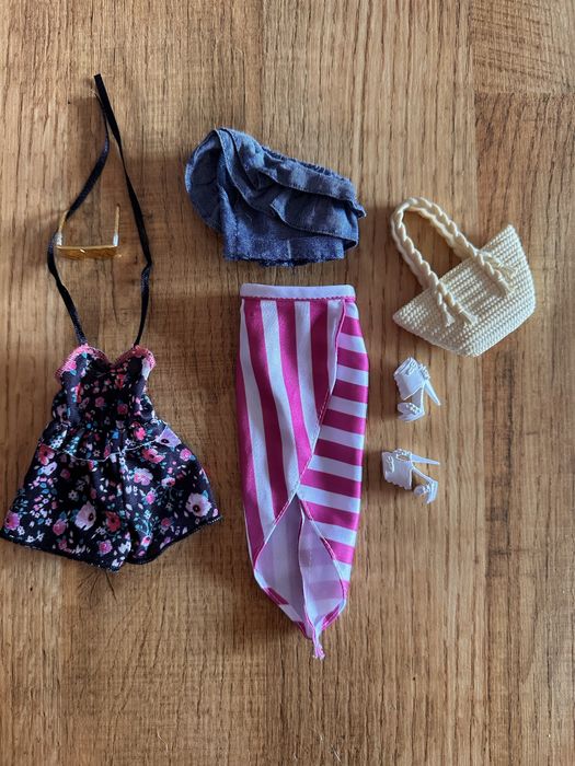 Ubranko dla Barbie Fashionistas Latynoski komplet akcesoria