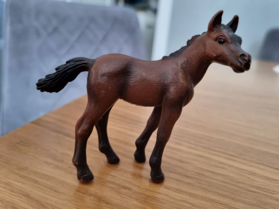 Źrebak arabski schleich figurka