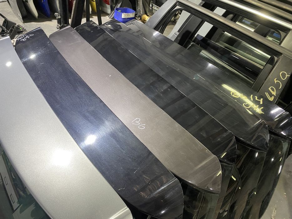 Кришка багажника Пассат б6 Ляда Passat B6 b6 Кляпа