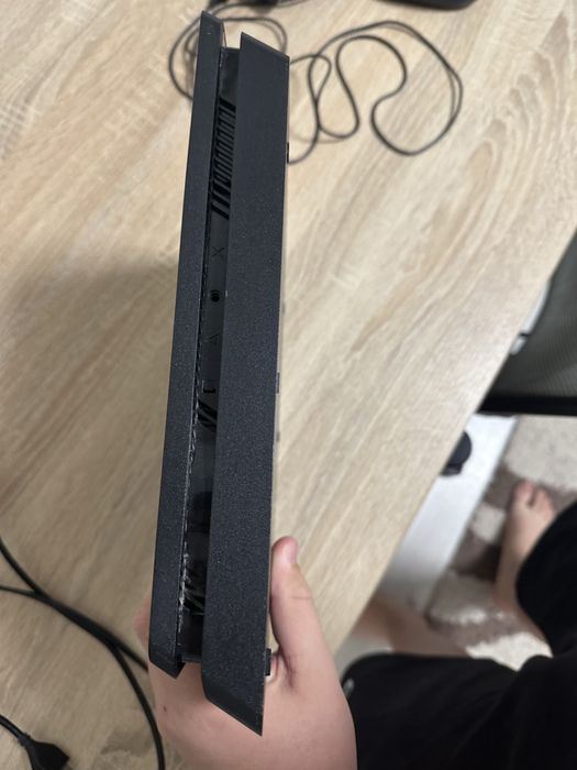 Ps4 slim версія 500GB