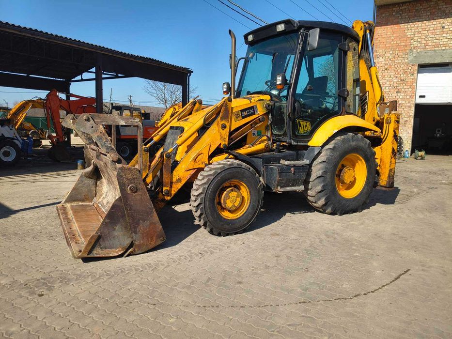 Екскаватор навантажувач JCB 3CX робочий екскаватор в наявності 2003 р