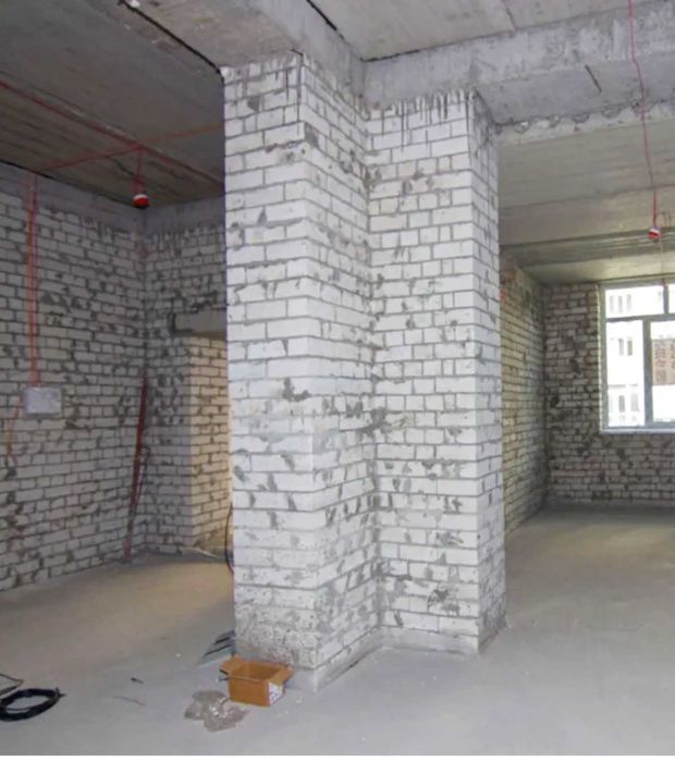 Продаж фасадного нежитлового приміщення ЖК "Чайка"