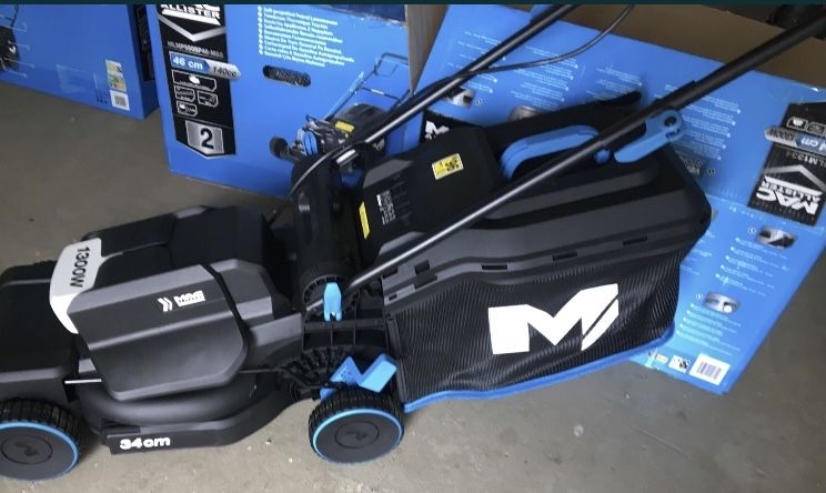 Газонокосарка електрична Mac Allister 1300w 34 см нова