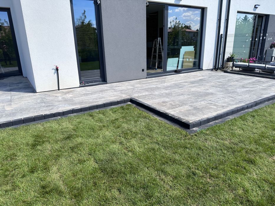 Brukarstwo tarasy ogrodzenia