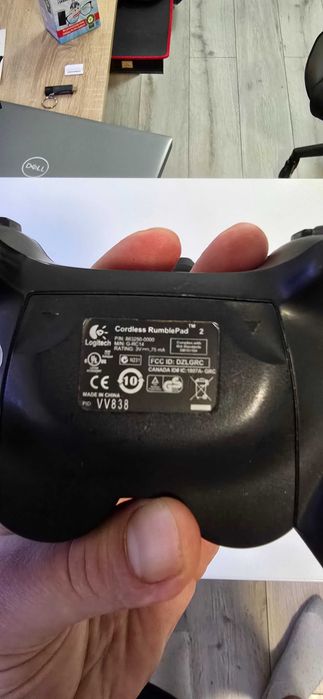 2x Gamepad Logitech Cordless RumblePad 2