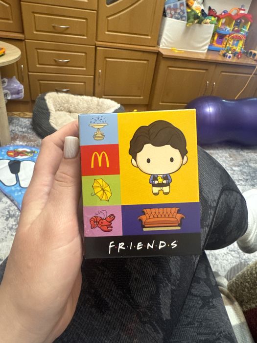 Фігурка friends mcDonald’s Chendler Чендлер