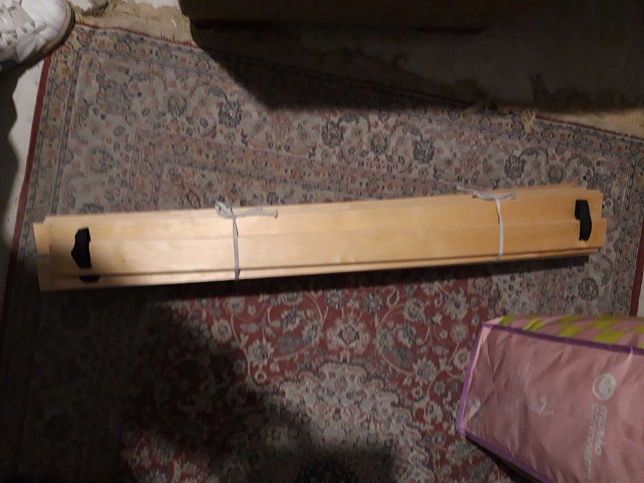 Estrado de ripas 90 cm x 200 cm - Artigo NOVO