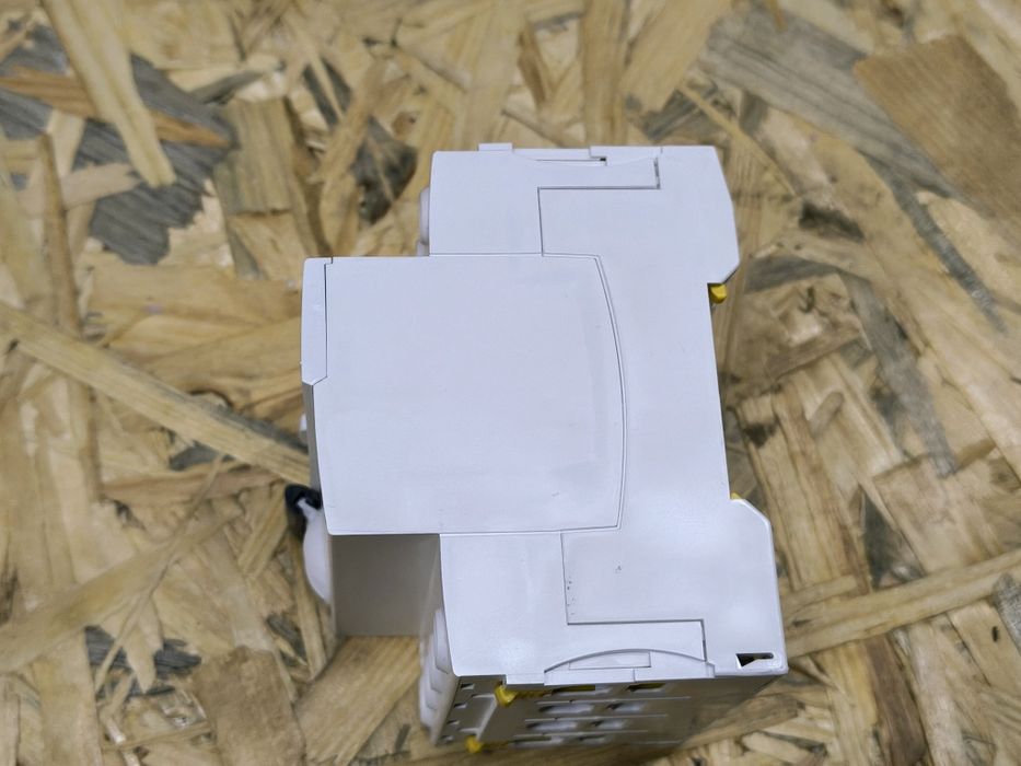 Wyłącznik różnicowoprądowy RCD 25A typ A 30ma / Schneider ilD 25A
