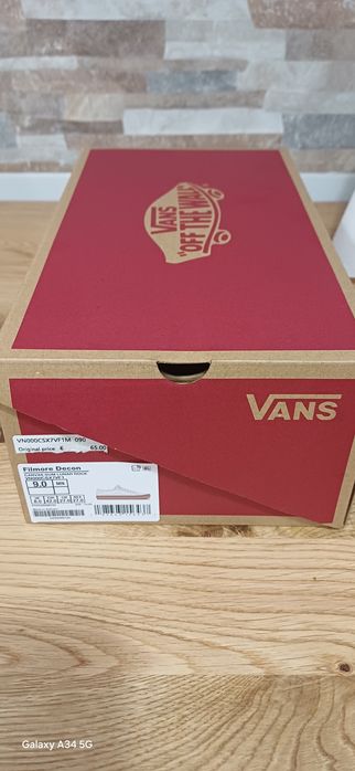 Vans novos em caixa n 42