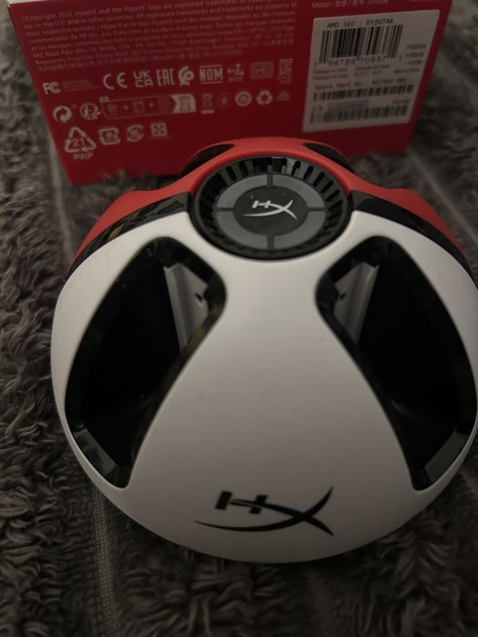 Charger Nintendo Switch estilo Pokemon hyperX