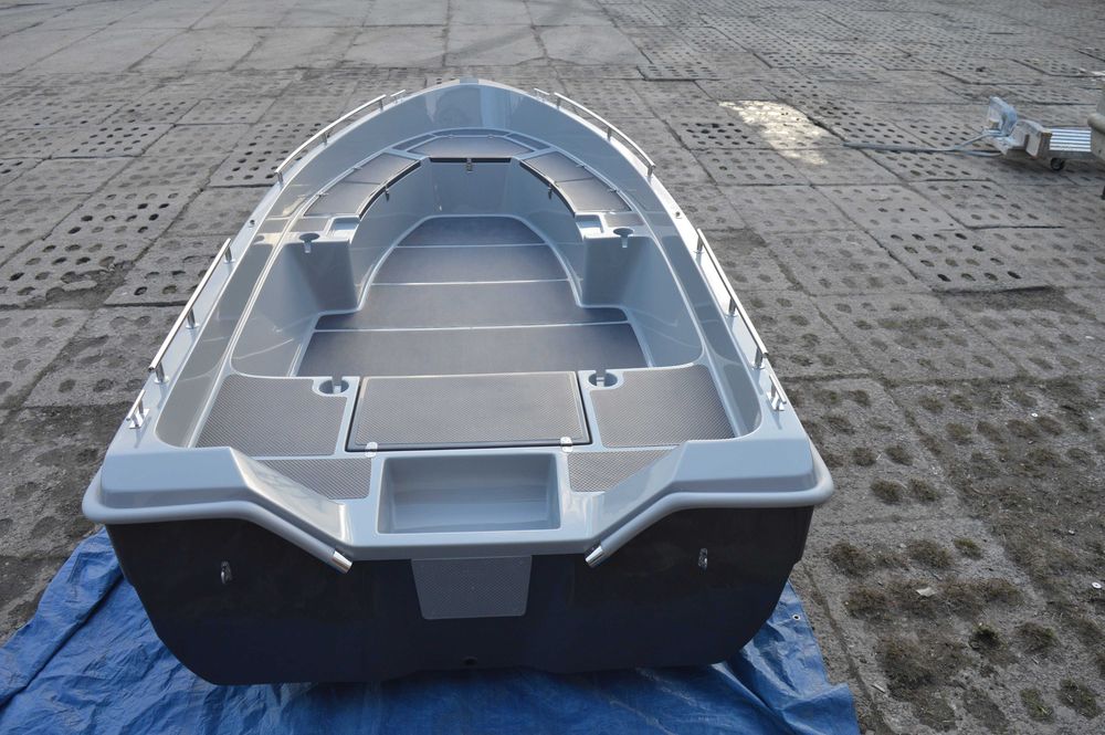 Łódka Wiosłowo-Wędkarska MANTA 440