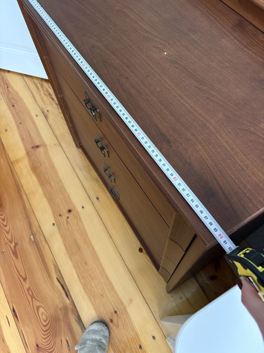 Комод с зеркалом в хорошем состоянии