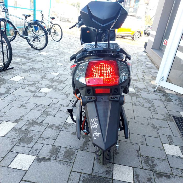 Електроскутер FORTE LEON PRO 2500W 72V/32Ah, гарантія, доставка