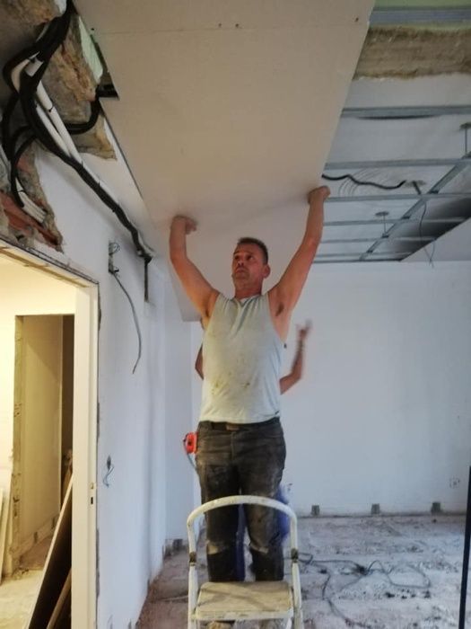 Remodelações Cozinhas e Casas de Banho /Canalização /Telhados/Impermea