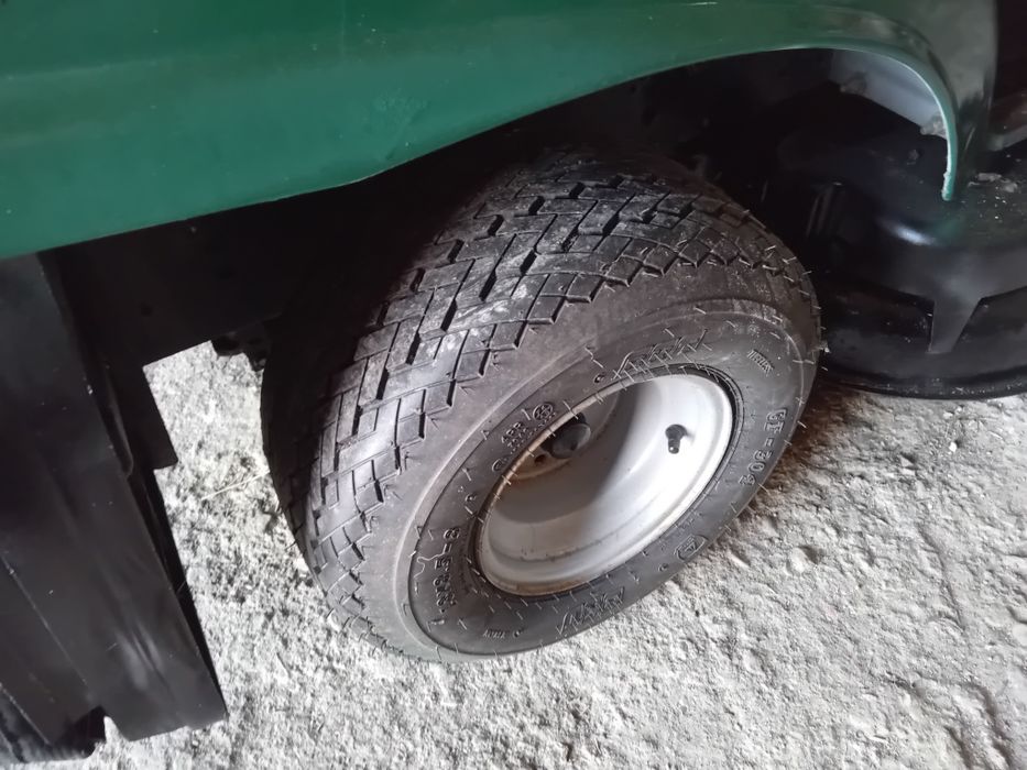 Vendo trator corta relva