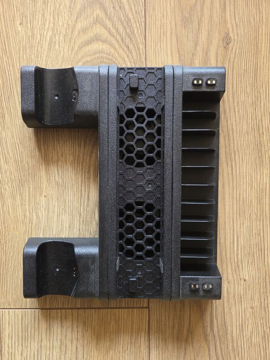 Podstawka Stacja Ładująca Ps4 Slim Pro