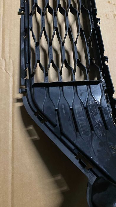 VW Golf 7 Facelift R-Line - Grade inferior do para-choque dianteiro