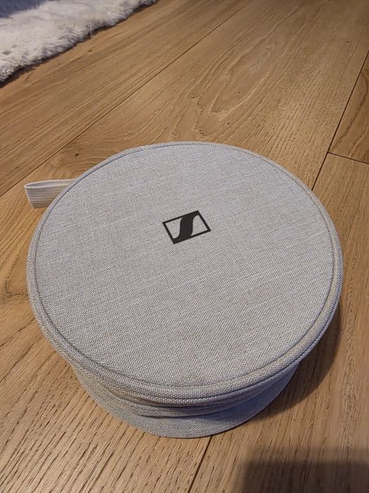 Sennheiser Momentum 3