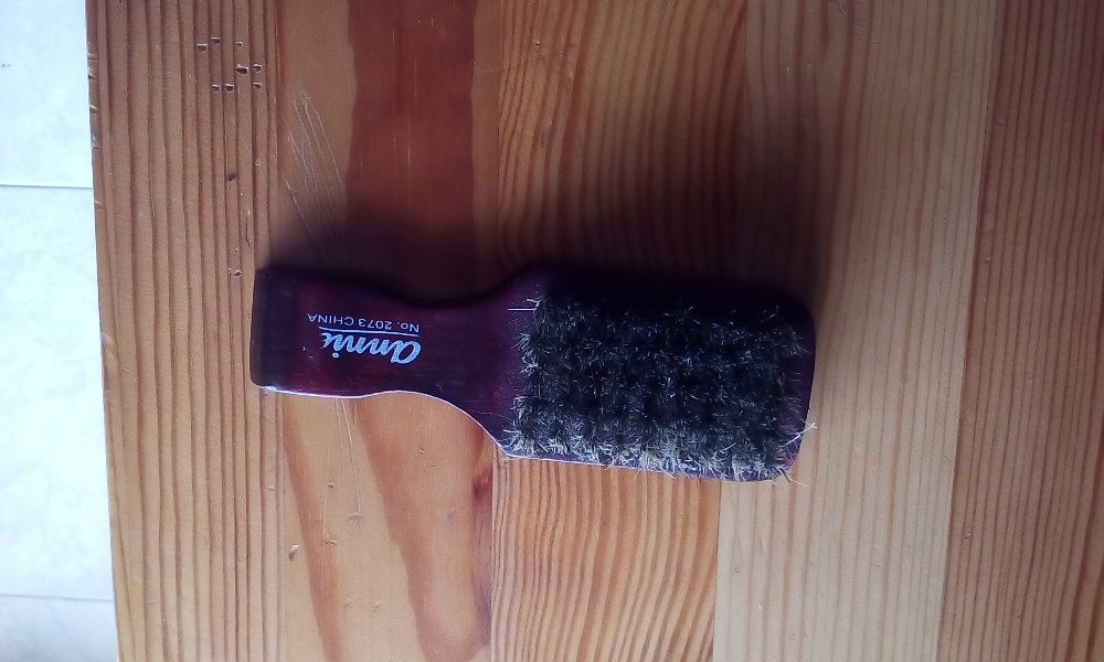 Mini escovas cabelo barba