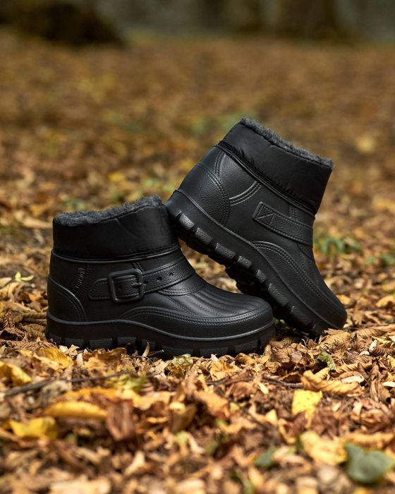 Галоші чоловічі, сапожки та шиті валянки