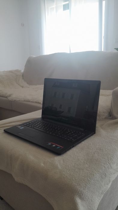 Computador Portátil Lenovo