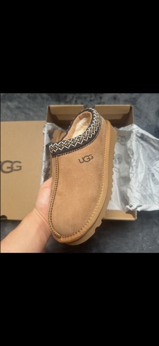 Buty kapcie wkładane UGG Tasman nowe z pudełkiem etc
