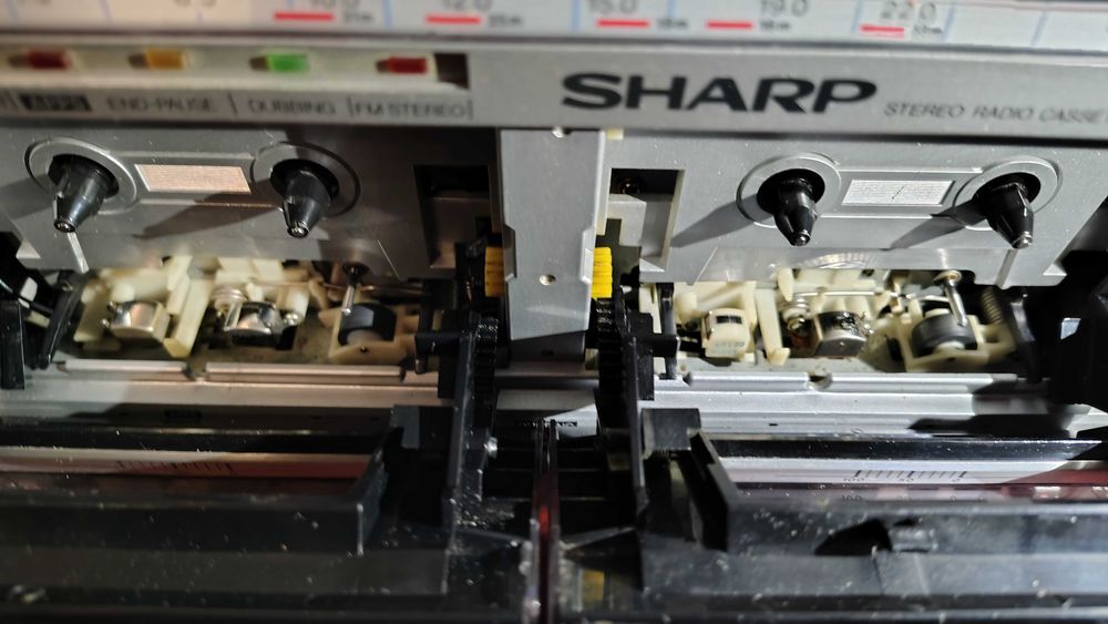 Магнітола Sharp GF-500Z (Японія). Вінтажний двокасетний бумбокс
