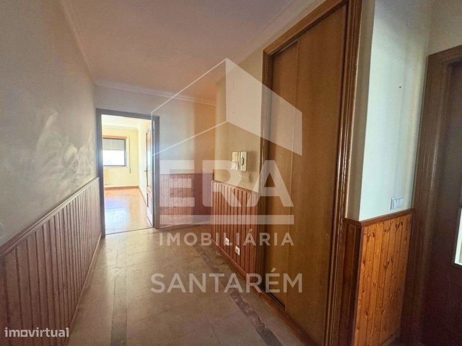 Apartamento T3 com varanda