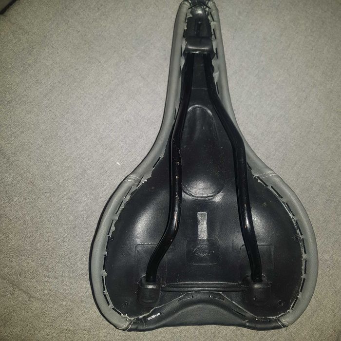 Selins de bicicleta novos