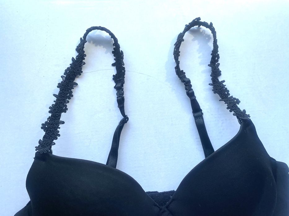 Biustonosz stanik Hunkemoller 75C