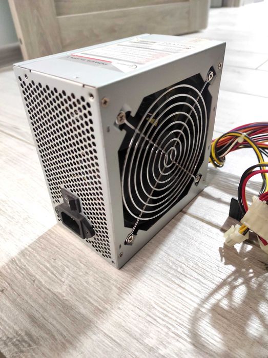 Блок живлення 400w АТХ компютер кулер 120мм Sata