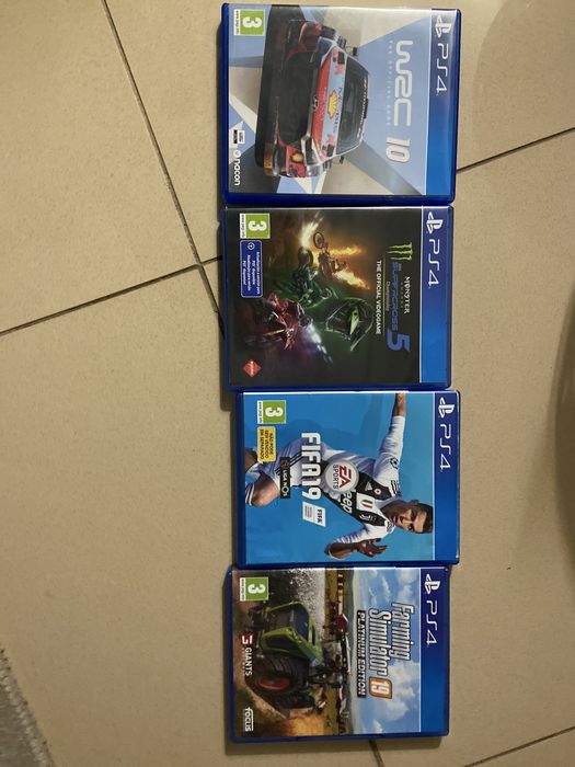 Vendo Playstation 4 Pro