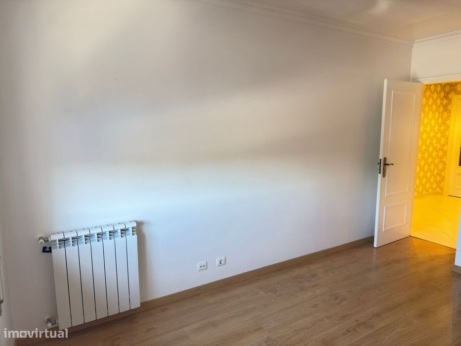 Apartamento T2 em São Francisco