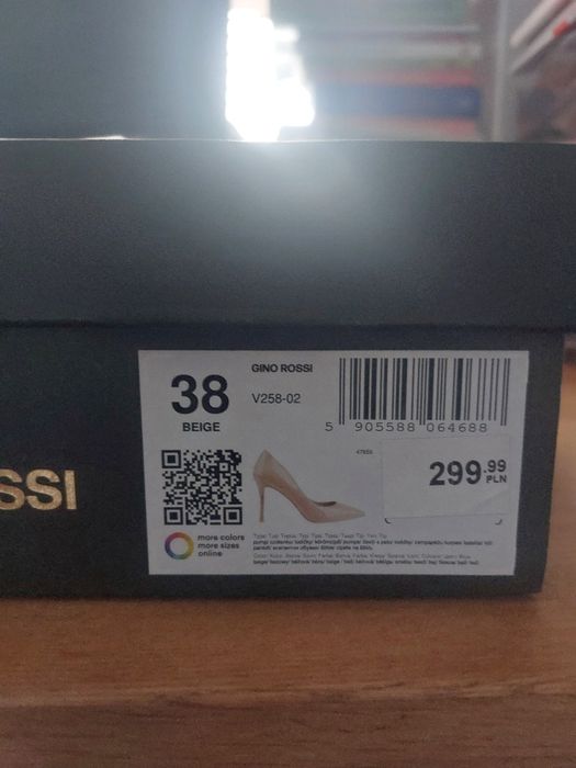 Szpilki Gino Rossi rozm. 38 beżowe