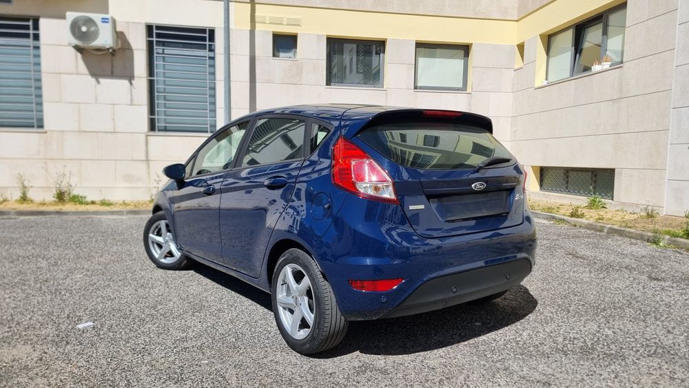 Ford fiesta  2015