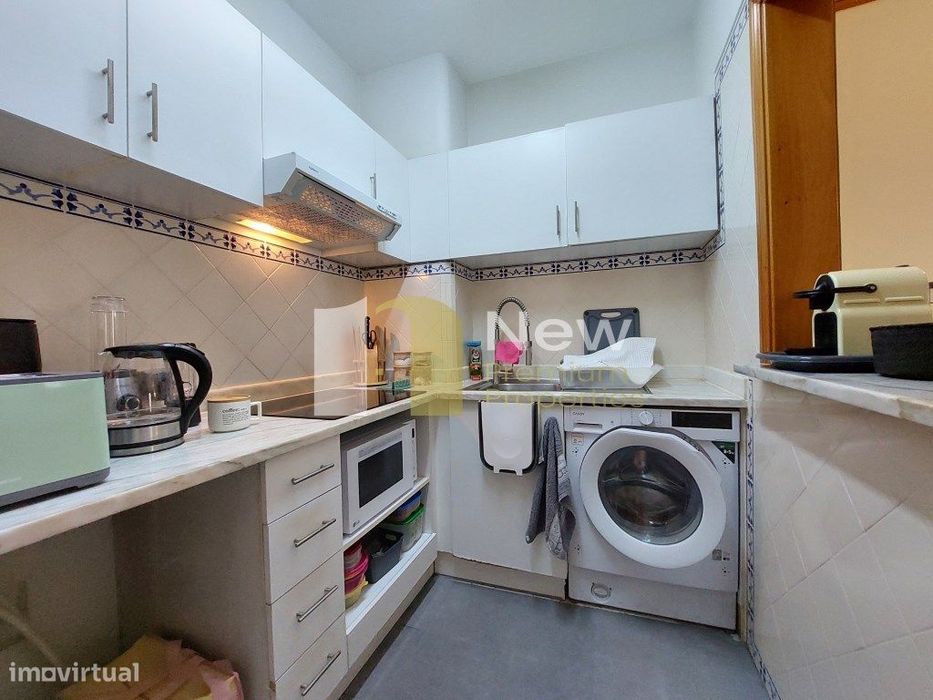 Apartamento T0 nas Areias de São João - Albufeira.