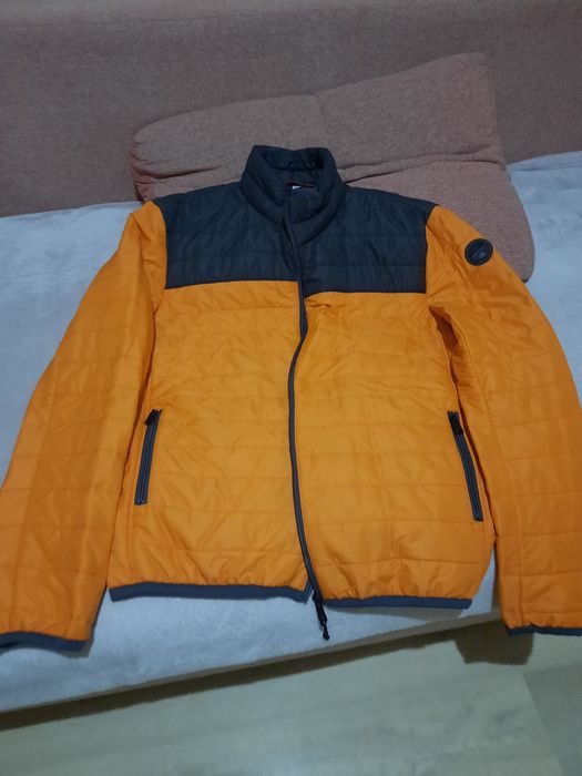 Модная красивая куртка.  Новая!!!