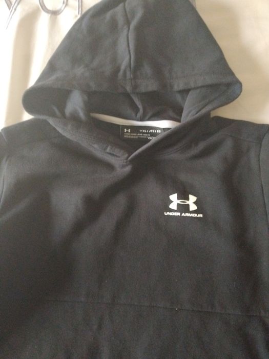 Bluza czarna chłopięca  meska xs/s