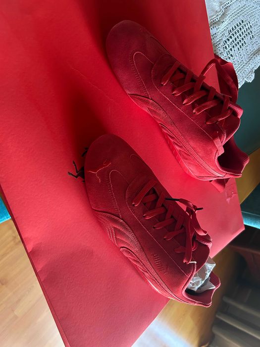 Tenis Puma Ferrari Spreedcat  nº 45  camurça/ vermelhos novos na caixa