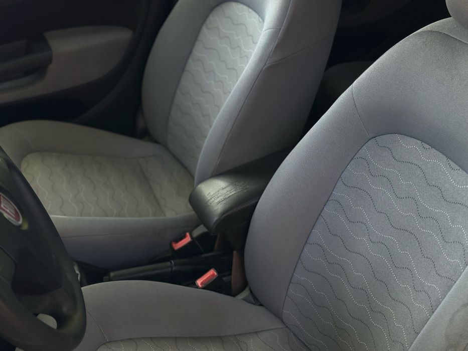 Fiat Linea 2013 рік 1.4 газ/бензин