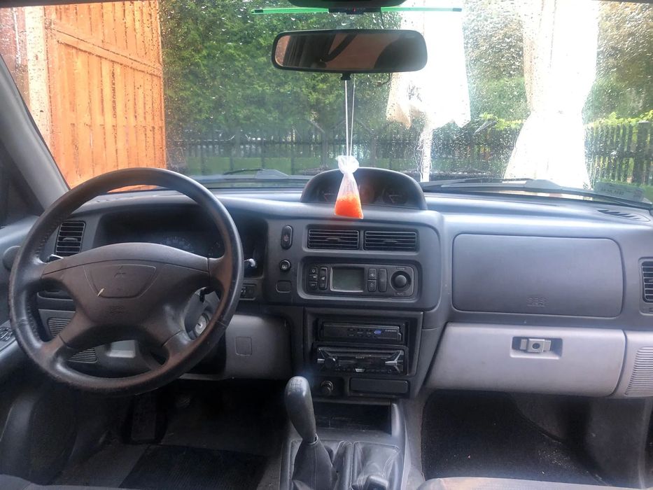 Mitsubishi Pajero wersja sport dakar 2,5 TD