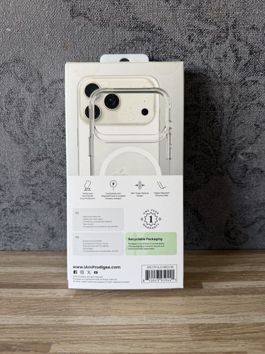 Etui do iPhone 17 Pro z pierscieniem magnetycznym
