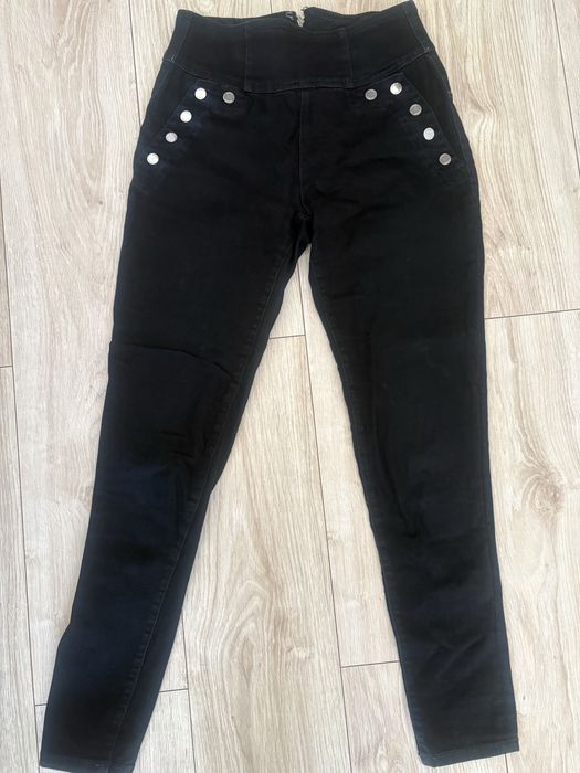 Jeansy guess