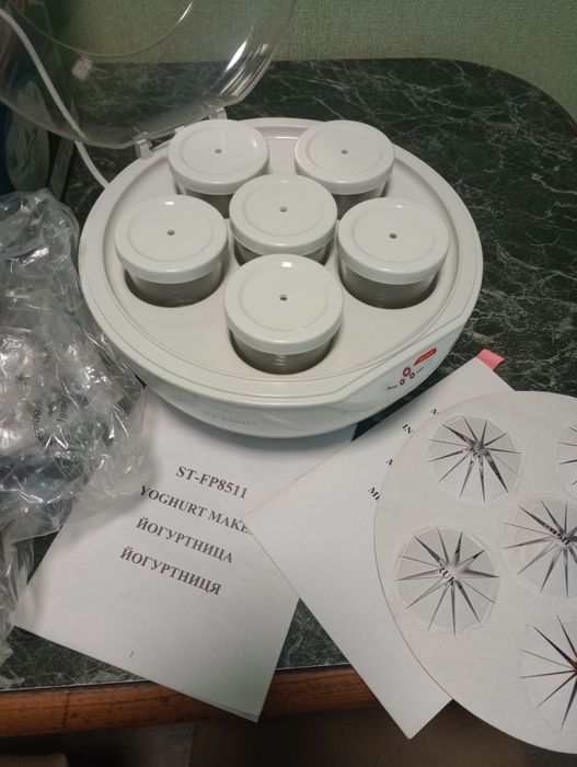 Продам йогуртницу Saturn. Новая.